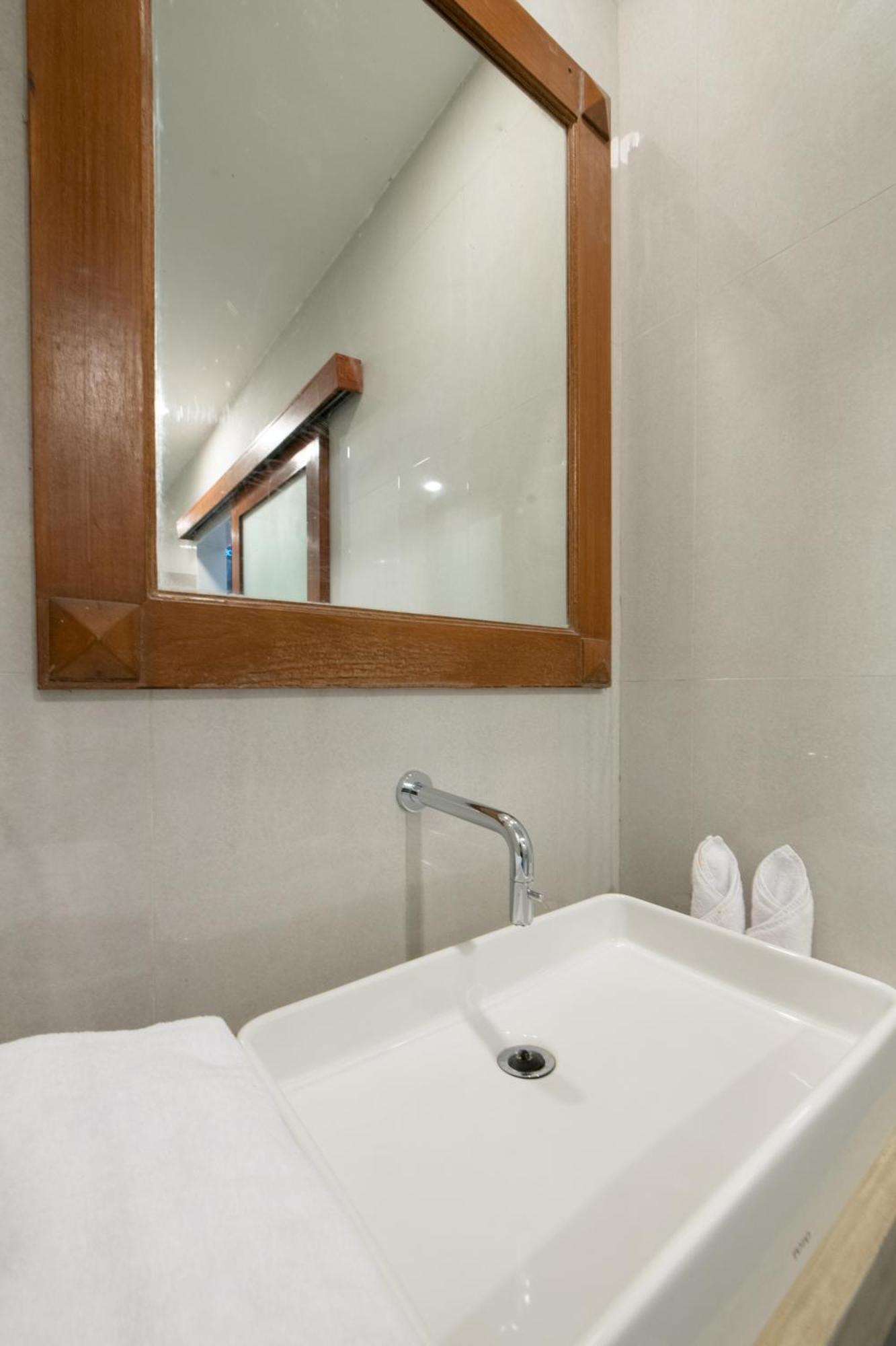 Villa Bunga Hotel Семіньяк Екстер'єр фото
